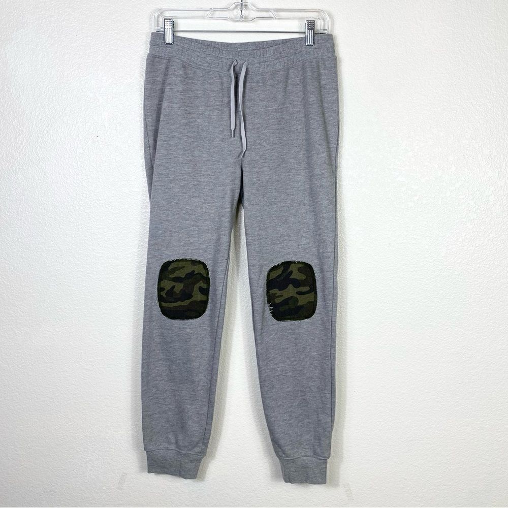 Silence + Noise Grey & Camo Print Sweatpant Joggers